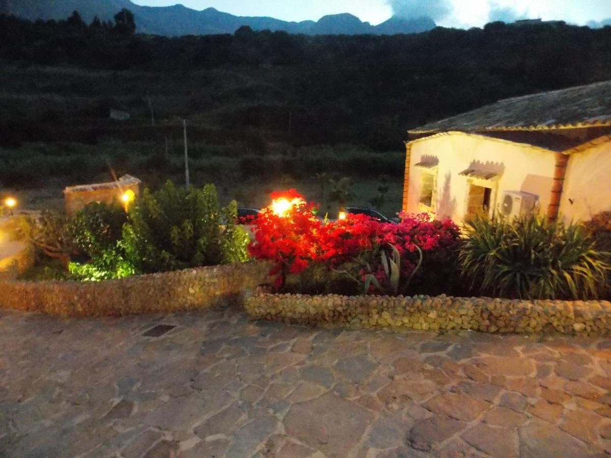 Casale Del Golfo Guest House Castellammare del Golfo Luaran gambar